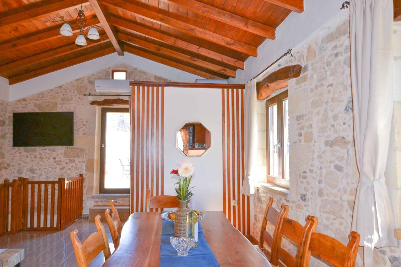 Villa Anastasia Luxe With Top Wifi, Bbq & Amazing Views 키사모스 외부 사진